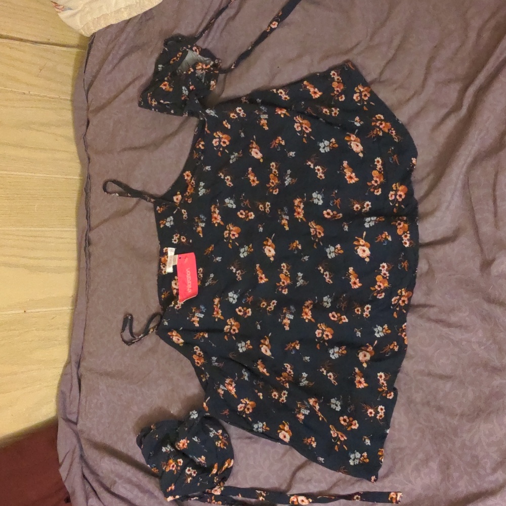 XXL NWT Floral Cold Shoulder Tank Top Plus Size Top